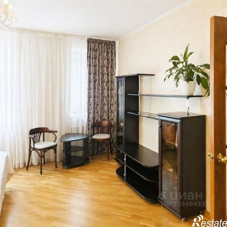 1-комн квартира 3-я просека, 250,  д. 250