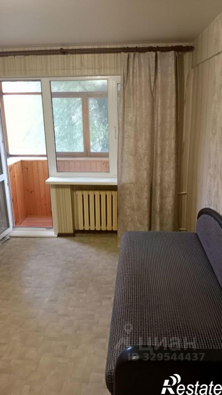 1-комн квартира улица Гагарина, 3,  д. 3