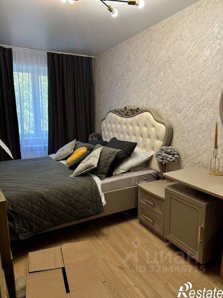2-комн квартира улица Николая Панова, 32,  д. 32