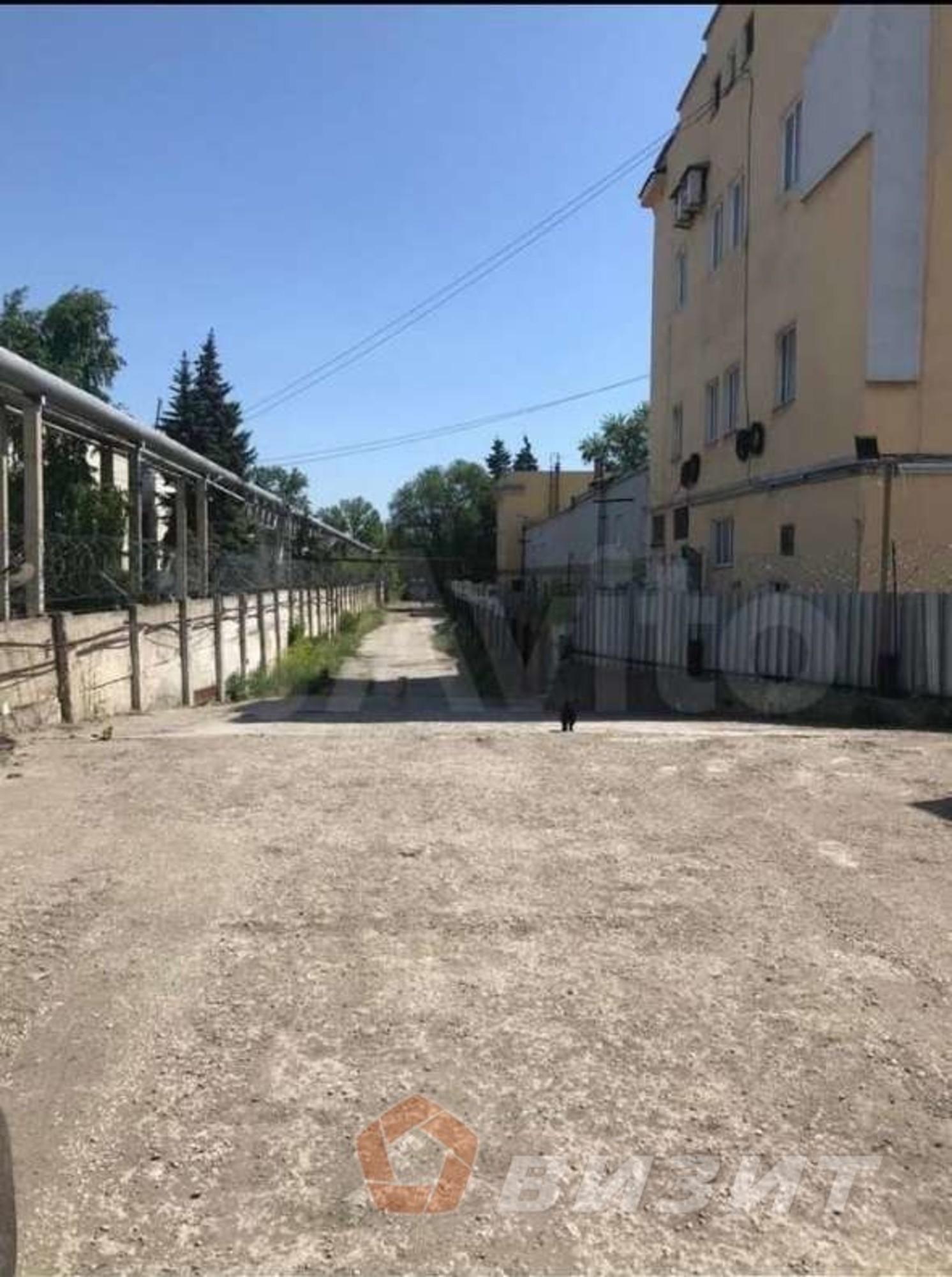 Сдать производственную площадь за 2 625 000 рублей на Земеца улица, 4