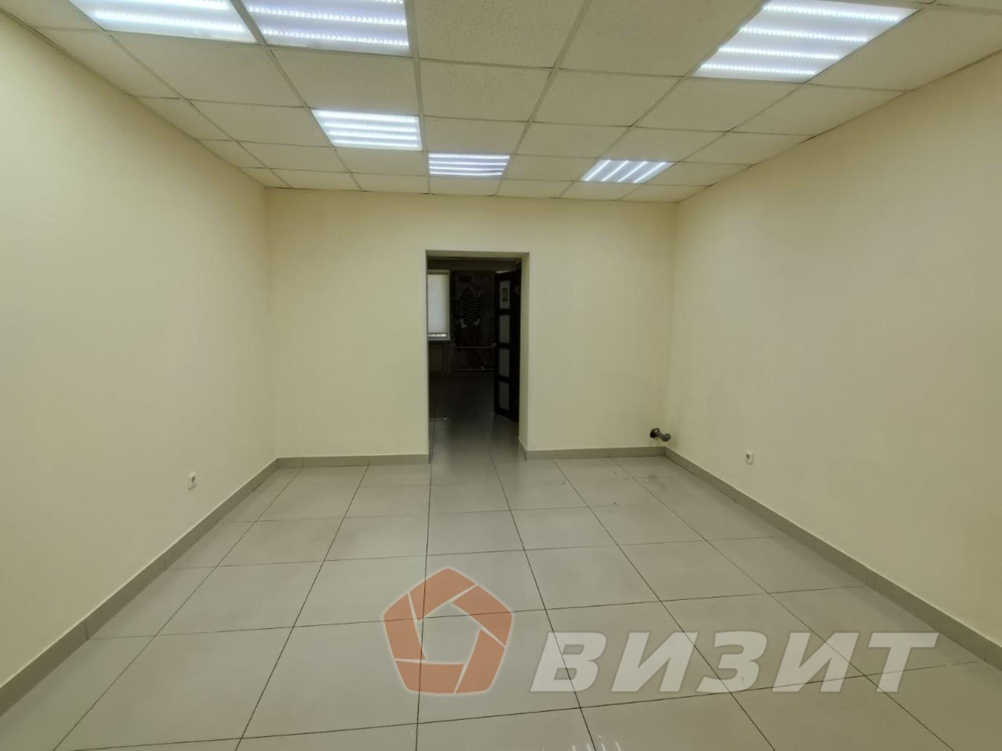 Сдать торговое помещение за 50 000 рублей на Металлургов проспект, 92