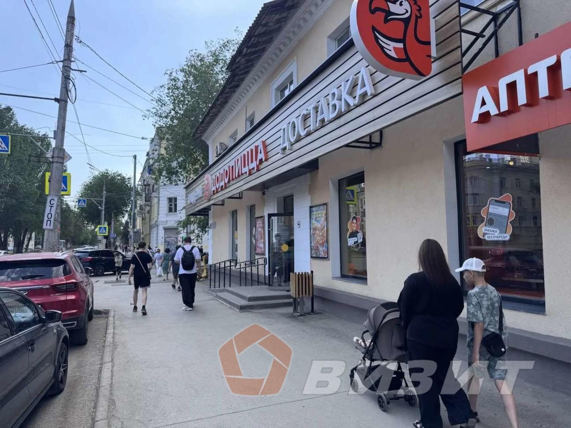 Сдать торговое помещение за 25 000 рублей на Победы улица, 108