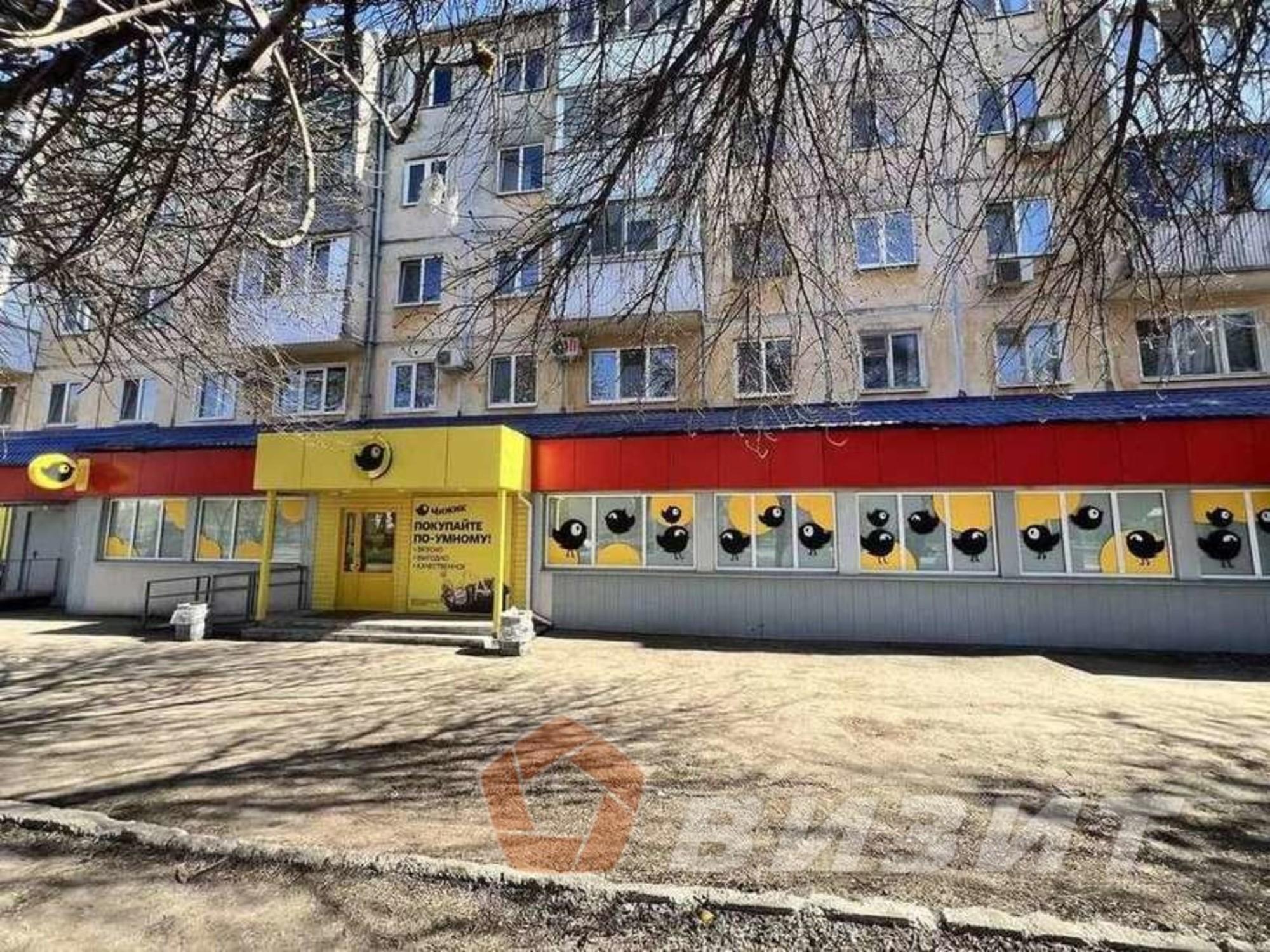 Купить торговое помещение за 11 800 000 рублей на Советской Армии улица, 167