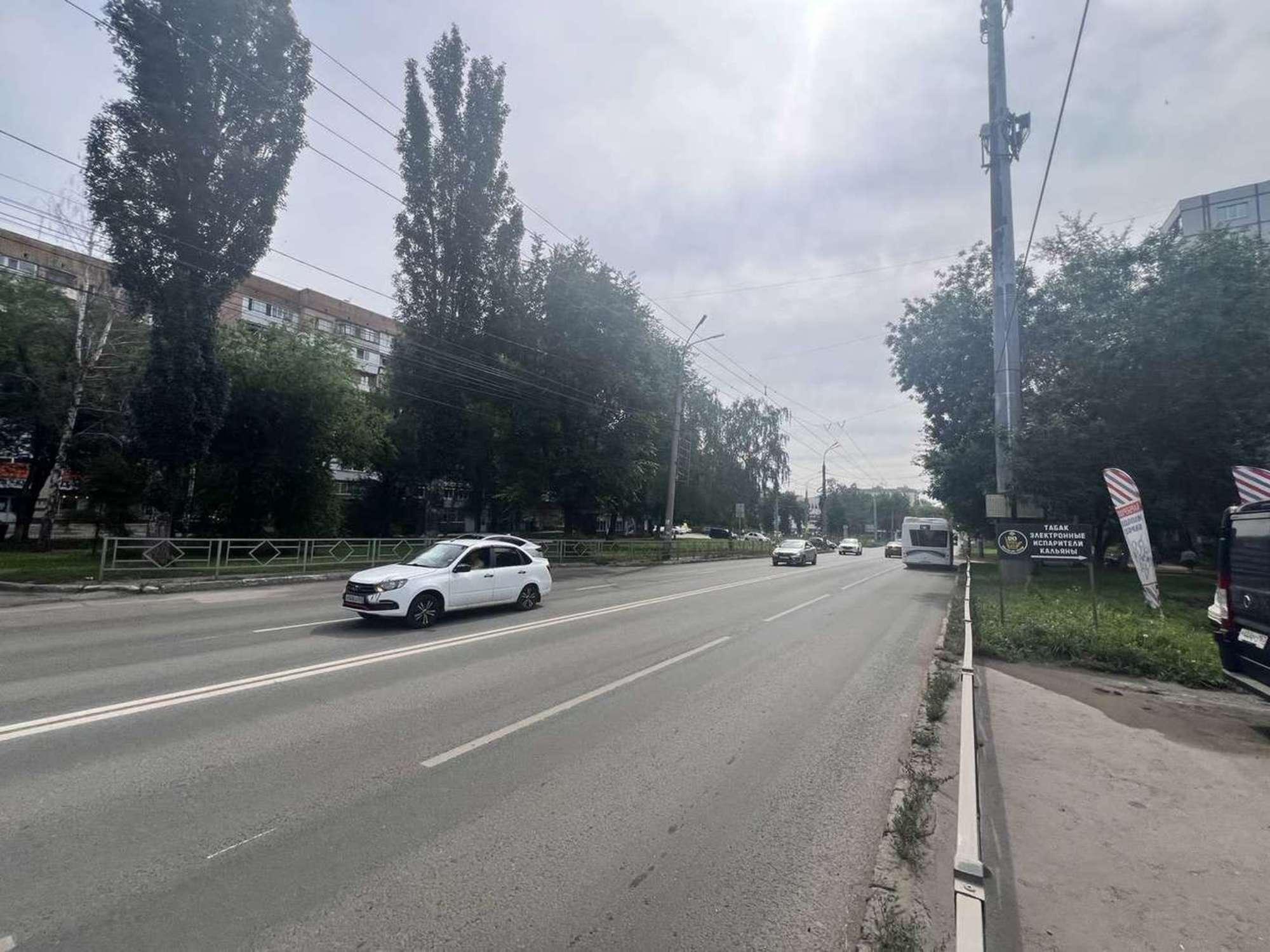 Купить торговое помещение за 21 000 000 рублей на Кирова проспект, 180