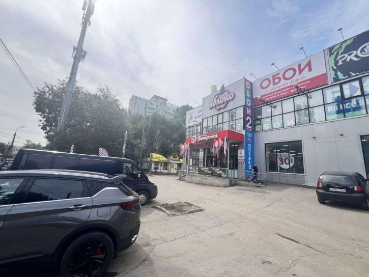 Торговое помещение Кирова проспект, 180