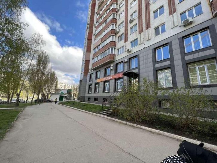 Торговое помещение Зои Космодемьянской улица, 21