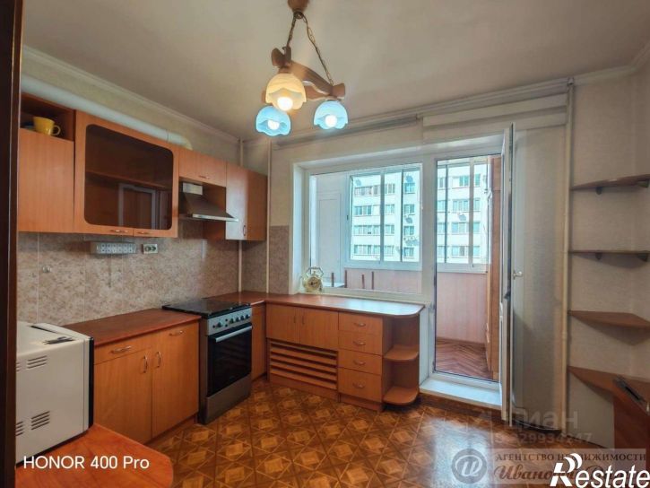 3-комн квартира ул Ялтинская, 28а,  д. 28а