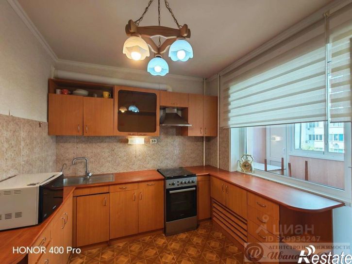 3-комн квартира ул Ялтинская, 28а,  д. 28а