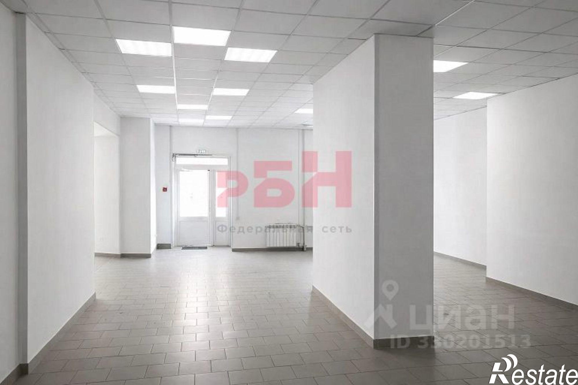 Сдать торговое помещение за 145 000 рублей на улица Победы, 113