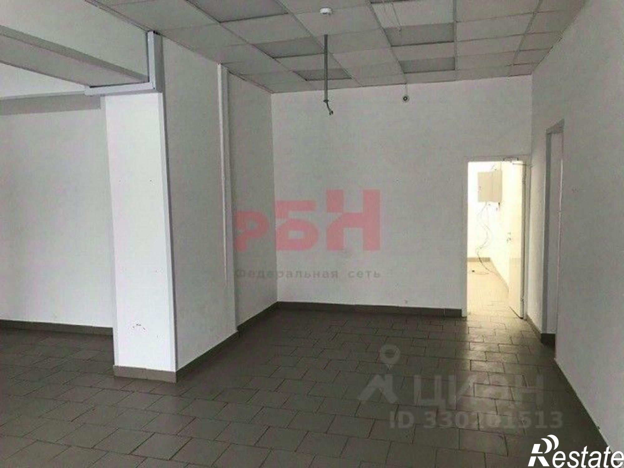 Сдать торговое помещение за 145 000 рублей на улица Победы, 113