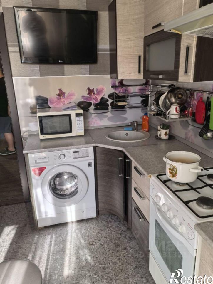 2-комн квартира улица Авроры, 122,  д. 122