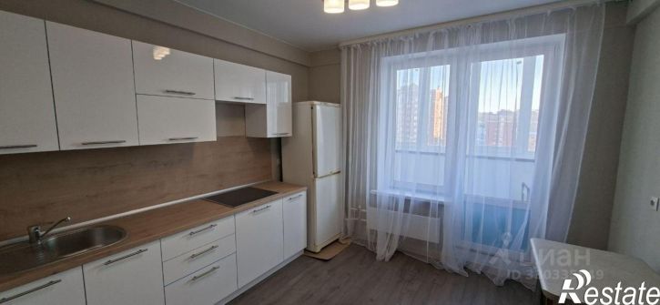 1-комн квартира улица Лейтенанта Шмидта, 10,  д. 10