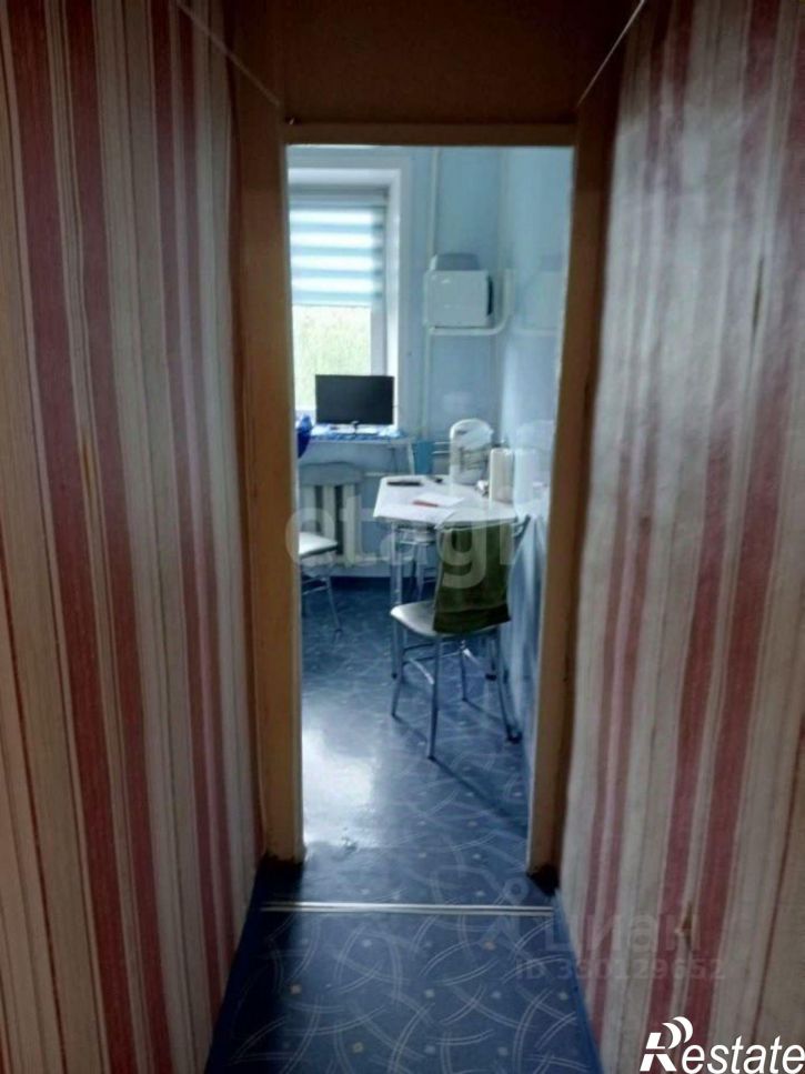 2-комн квартира 7-й кв-л, 13,  д. 13