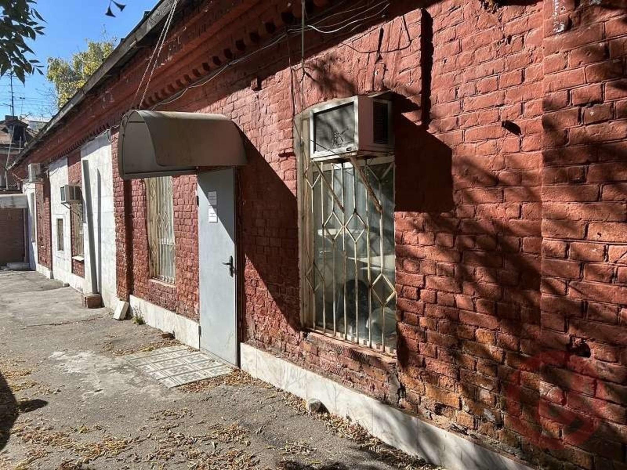 Купить офис, помещение под офис за 7 999 000 рублей на Ленинградская улица, 84кБ