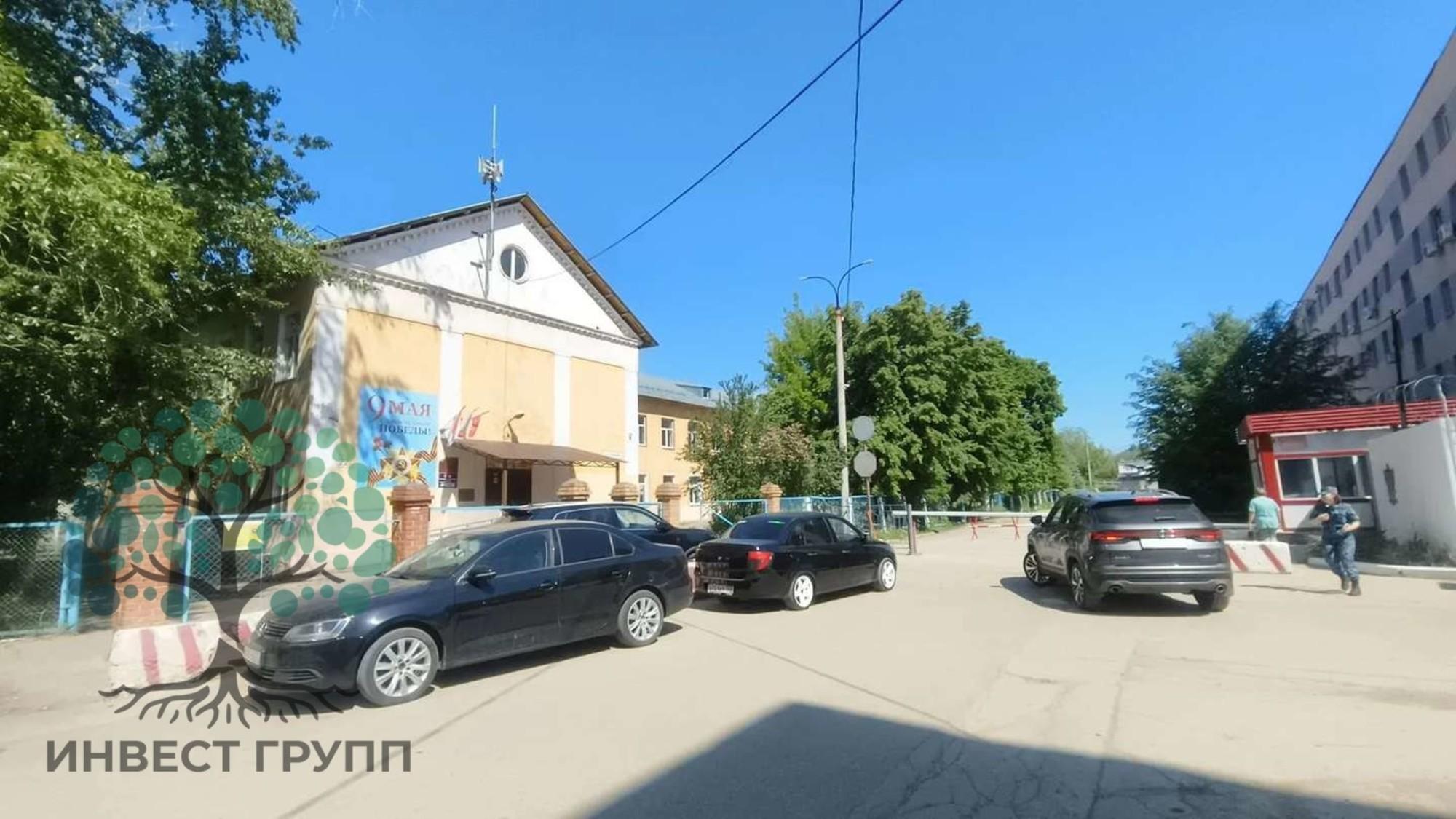 Сдать торговое помещение за 239 000 рублей на Рыльская улица, 13