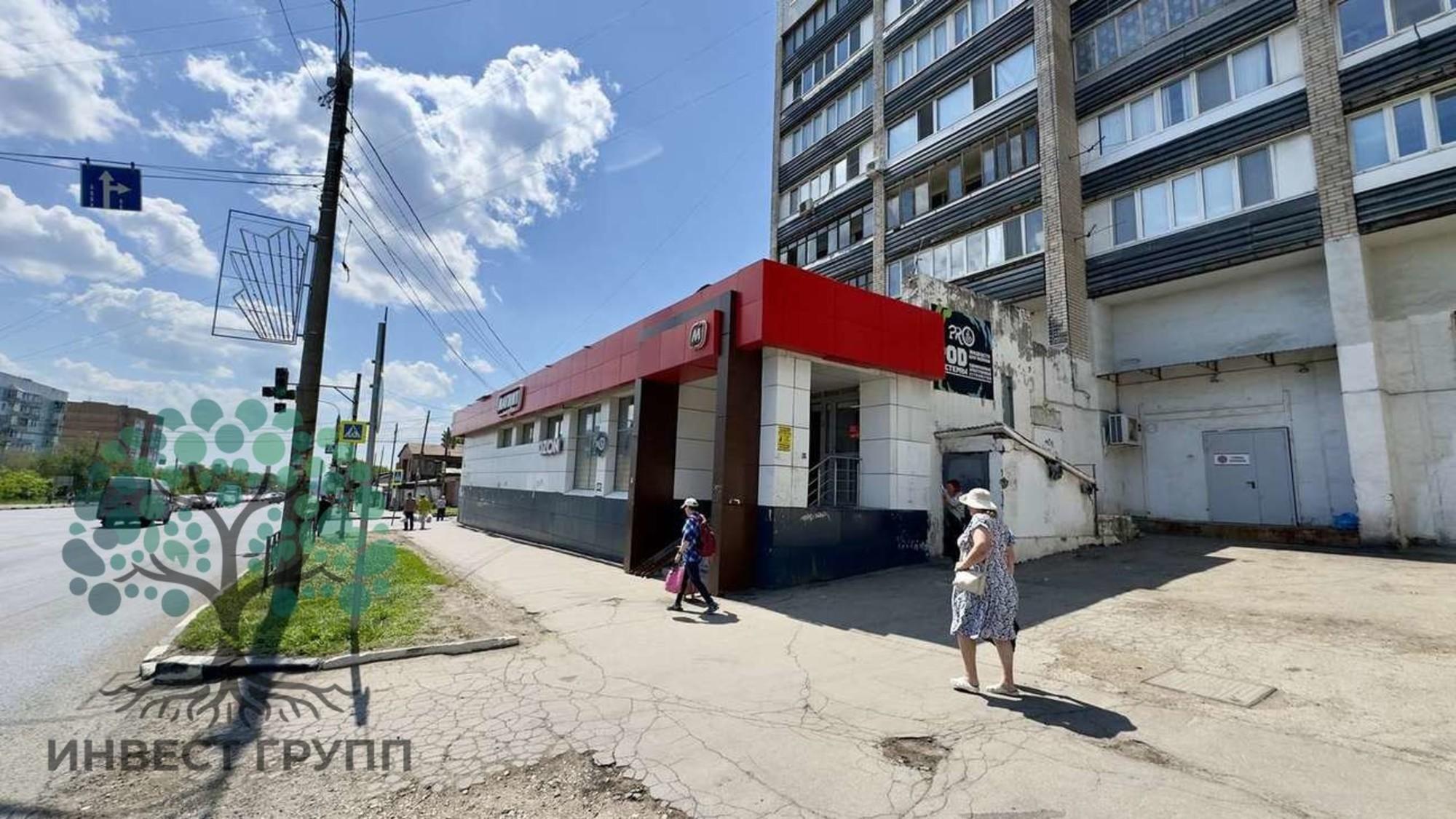 Купить торговое помещение за 4 500 000 рублей на Авроры улица, 68