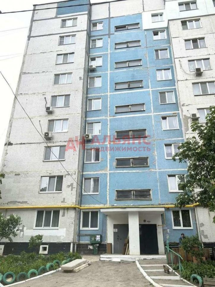 3-комн квартира 16-й квартал, 21