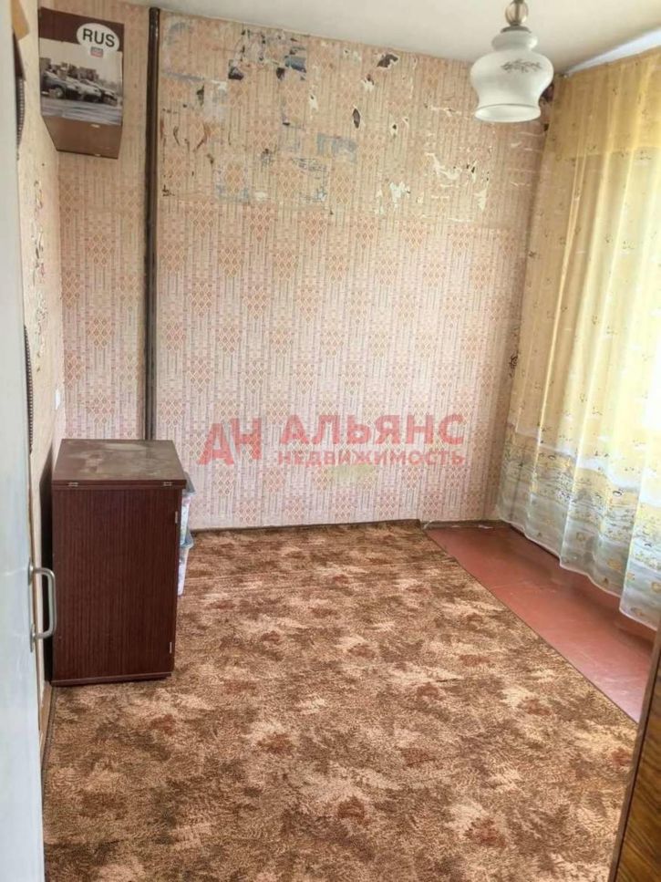 3-комн квартира 16-й квартал, 21
