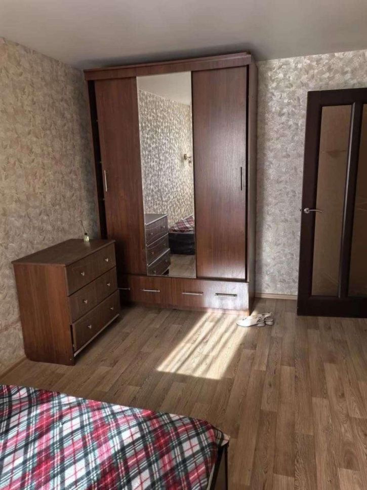 2-комн квартира Авроры улица, 122