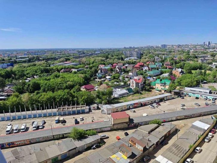 3-комн квартира Краснодонская улица, 8