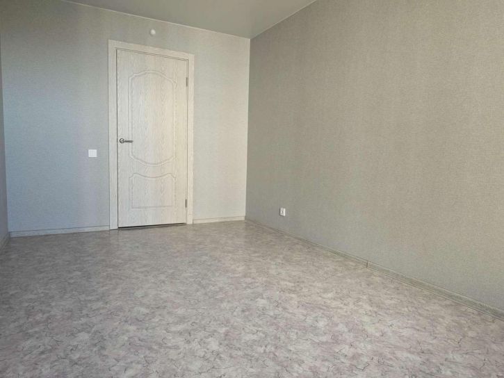 3-комн квартира Краснодонская улица, 8