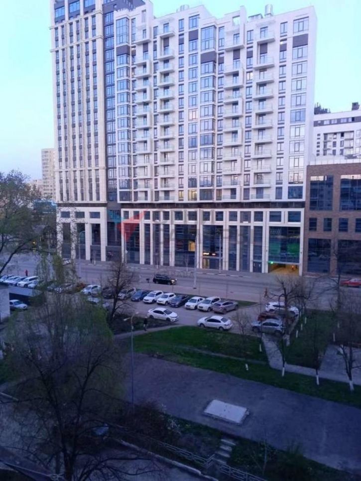 3-комн квартира Молодогвардейская улица, 209