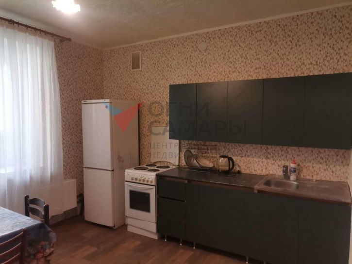 2-комн квартира Молодежная улица, 10