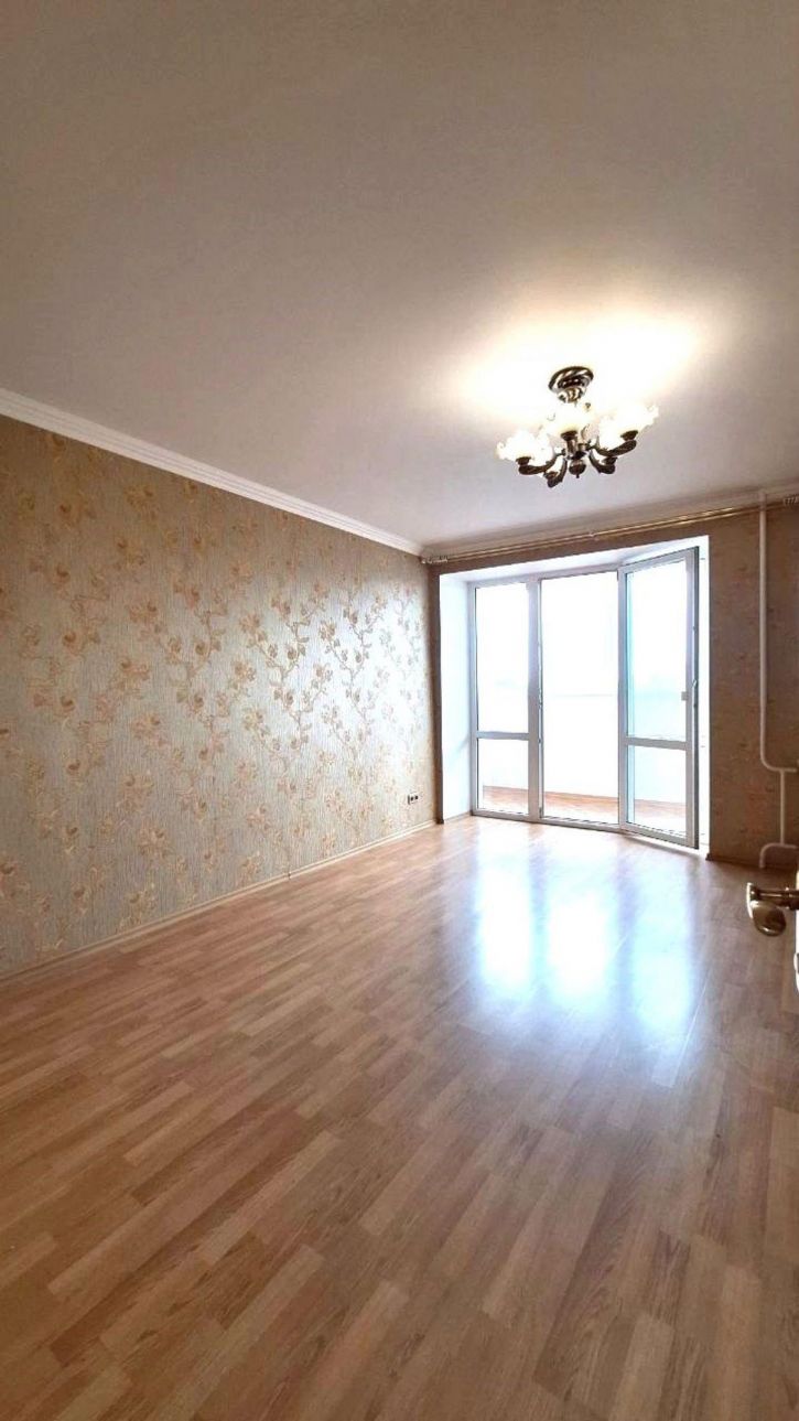 3-комн квартира Мориса Тореза улица, 101а