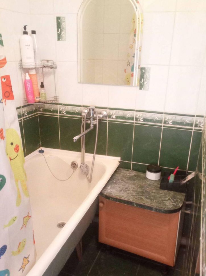 3-комн квартира Антонова-Овсеенко улица, 4