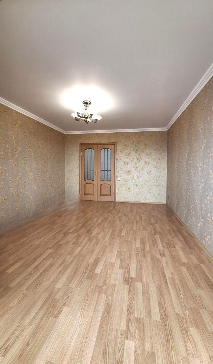 3-комн квартира Мориса Тореза улица, 101а