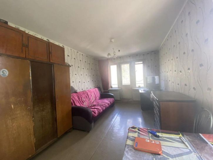 2-комн квартира Красных Коммунаров улица, 26