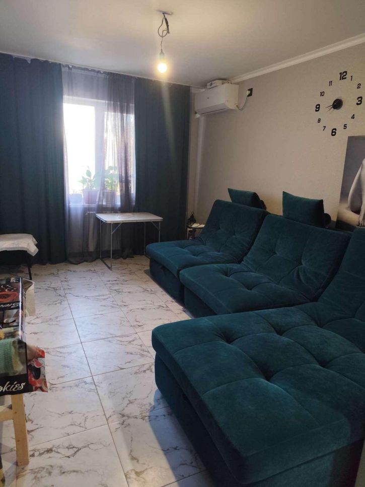 3-комн квартира Георгия Димитрова улица, 93