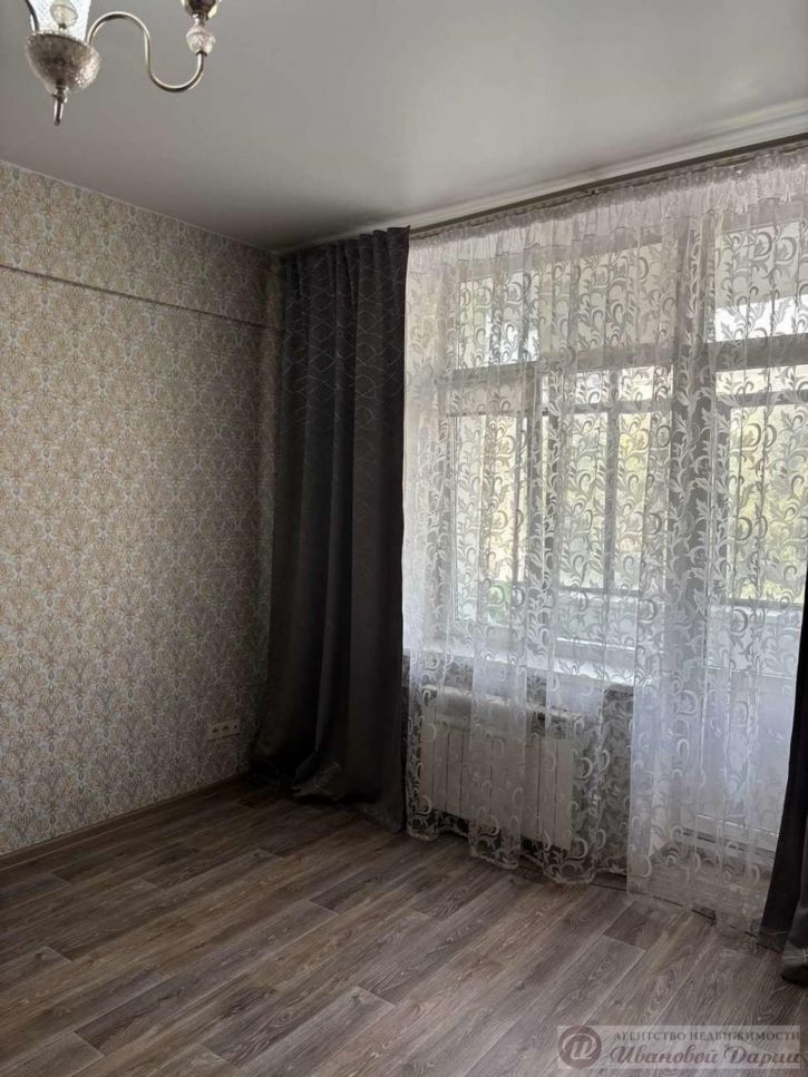 2-комн квартира Победы улица, 77