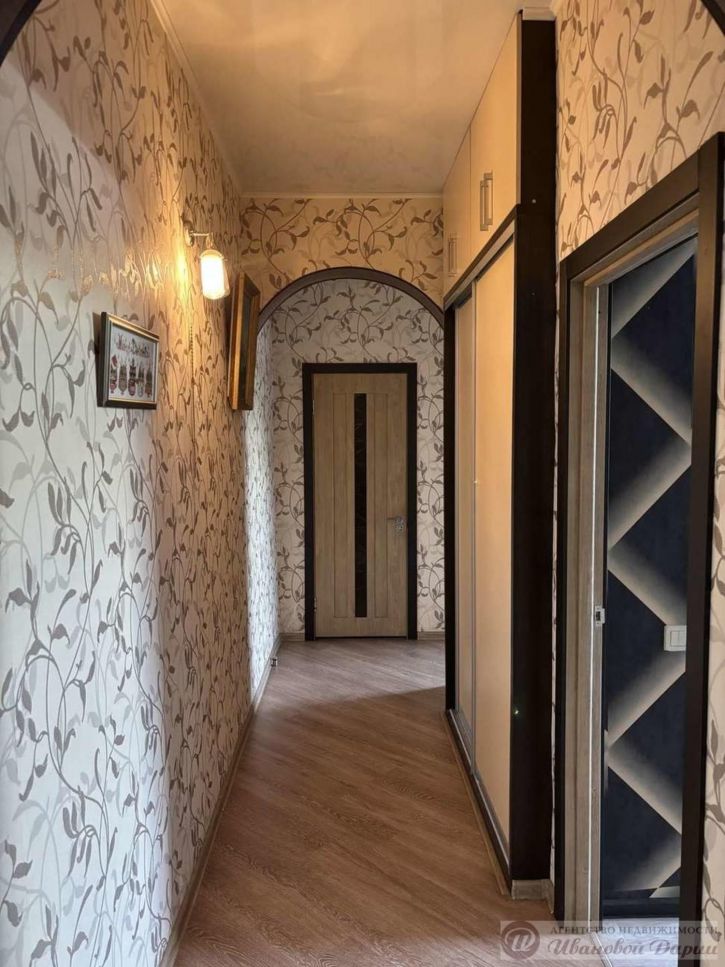 2-комн квартира Победы улица, 77