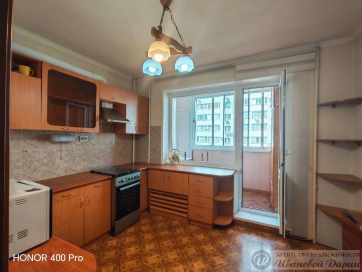 3-комн квартира Ялтинская улица, 28кА