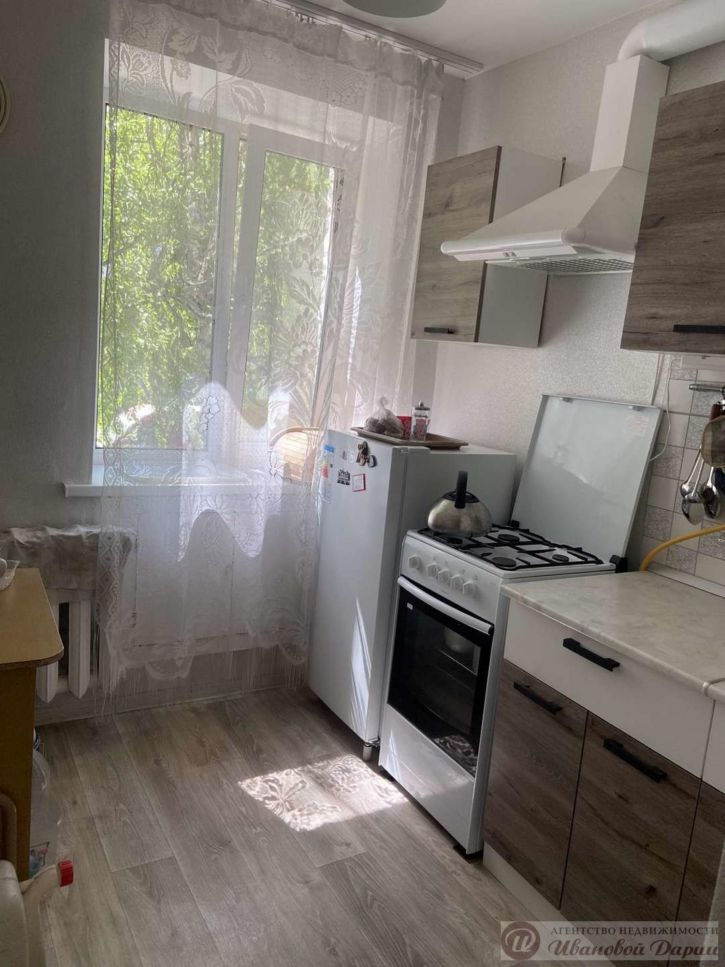 1-комн квартира Марии Авейде улица, 21
