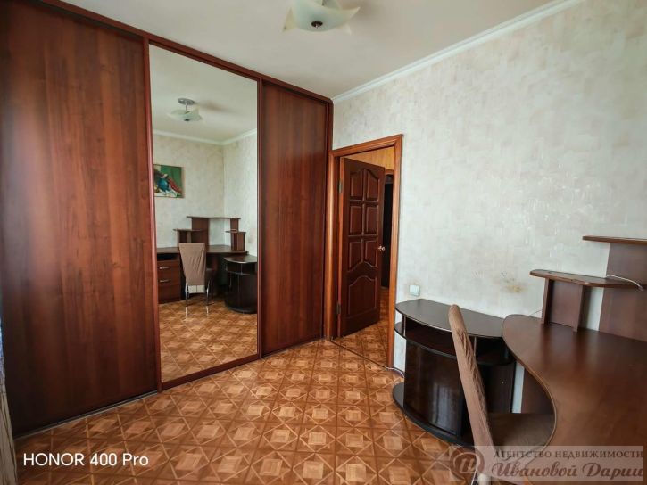 3-комн квартира Ялтинская улица, 28кА