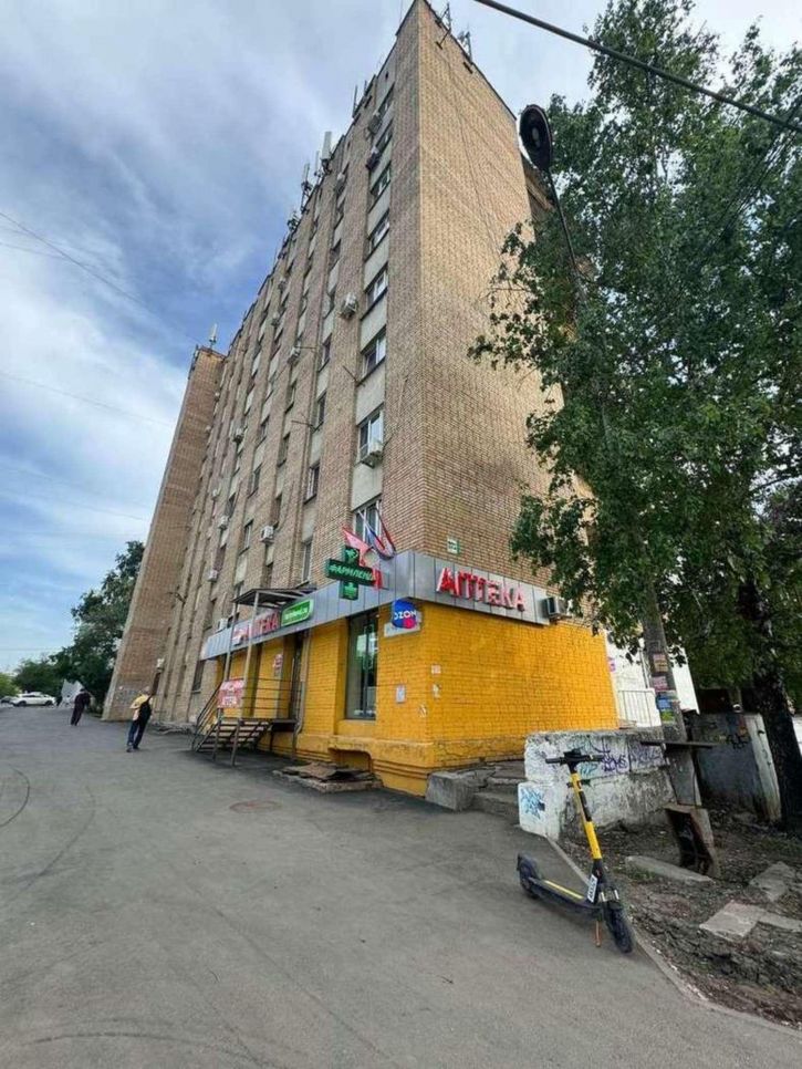 Комната Ново-Садовая улица, 323