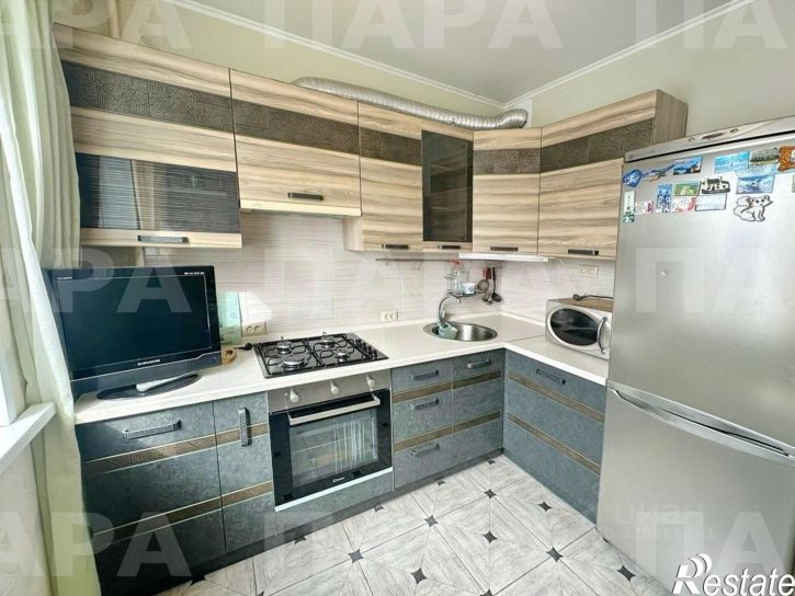 2-комн квартира Ново-Садовая улица, 210,  д. 210