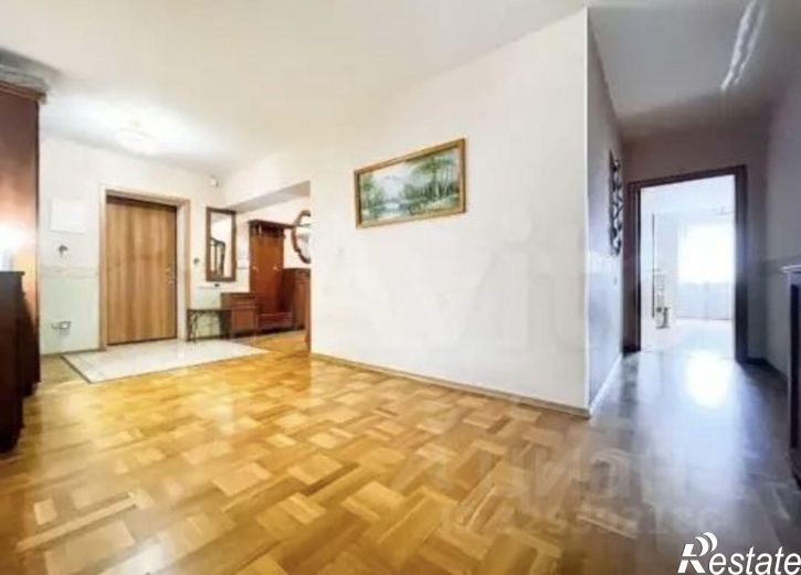 4-комн квартира улица Победы, 4А,  д. 4А