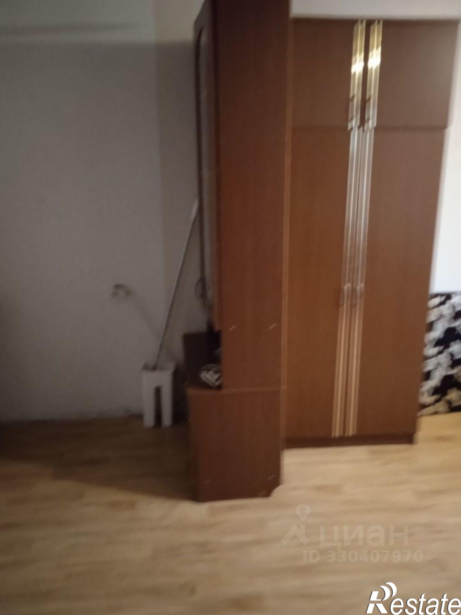 Сдать комнату за 12 500 рублей на 10-й кв-л, 21
