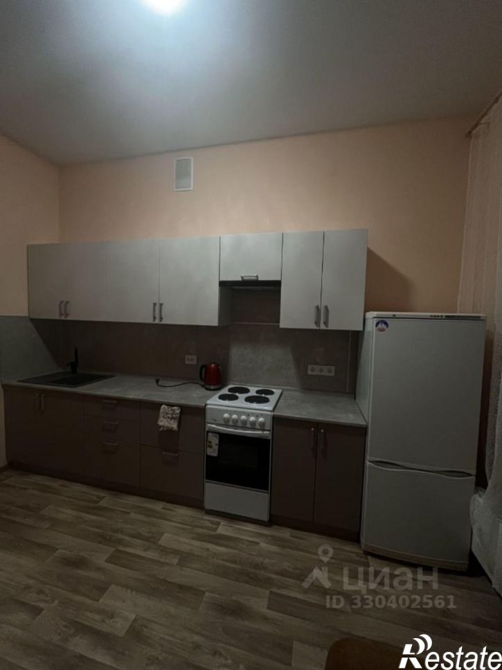 1-комн квартира улица Николая Баженова, 4,  д. 4