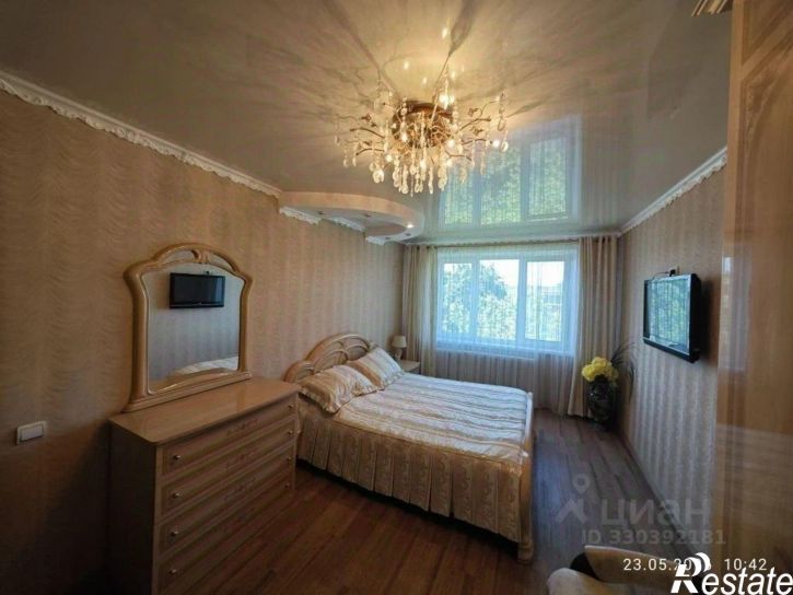 3-комн квартира улица Георгия Димитрова, 35,  д. 35