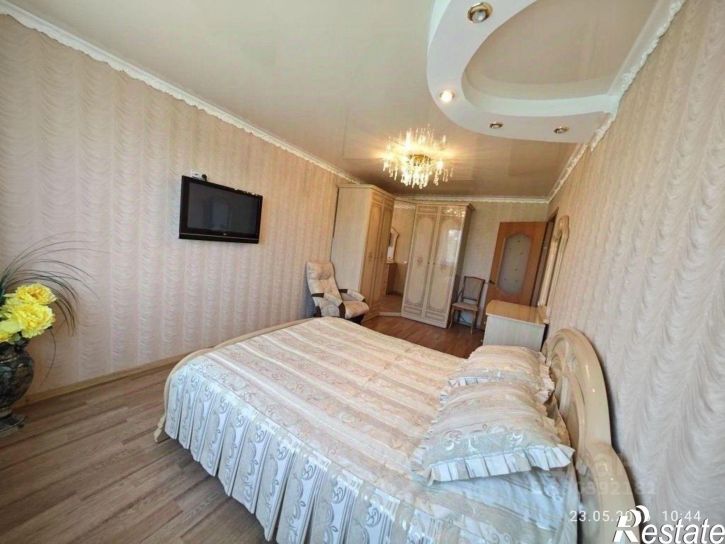 3-комн квартира улица Георгия Димитрова, 35,  д. 35