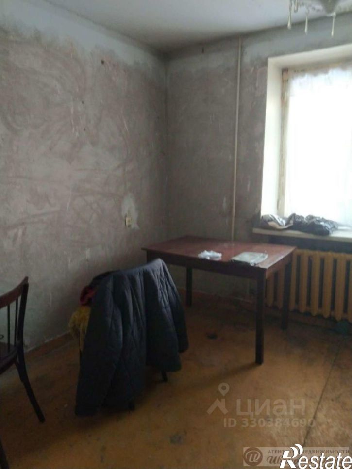 2-комн квартира улица Александра Матросова, 18,  д. 18