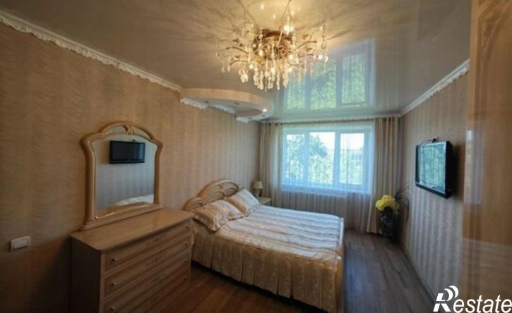 3-комн квартира улица Георгия Димитрова, 35,  д. 35