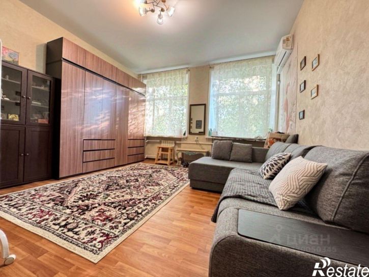 3-комн квартира ул Николая Панова, 4,  д. 4