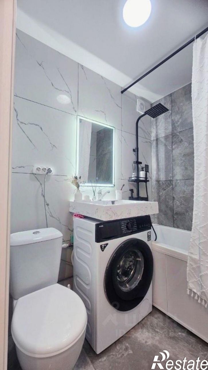 2-комн квартира Среднесадовая улица, 34А,  д. 34А