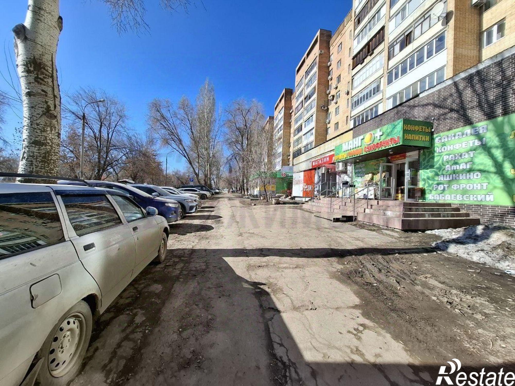 Купить торговое помещение за 11 928 700 рублей на проспект Карла Маркса, 318