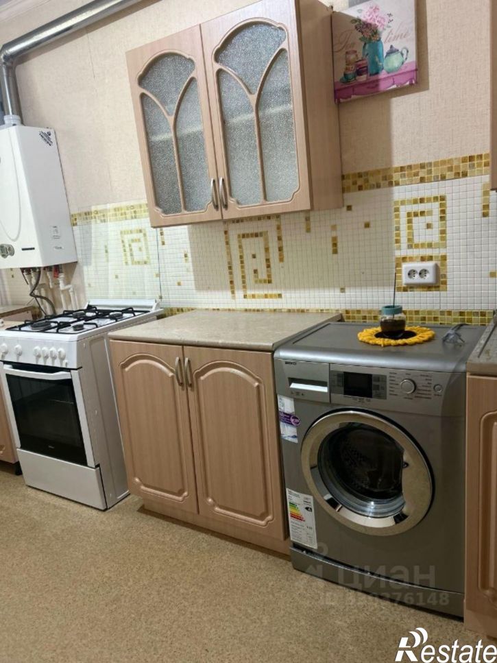 1-комн квартира б-р Ивана Финютина, 61,  д. 61